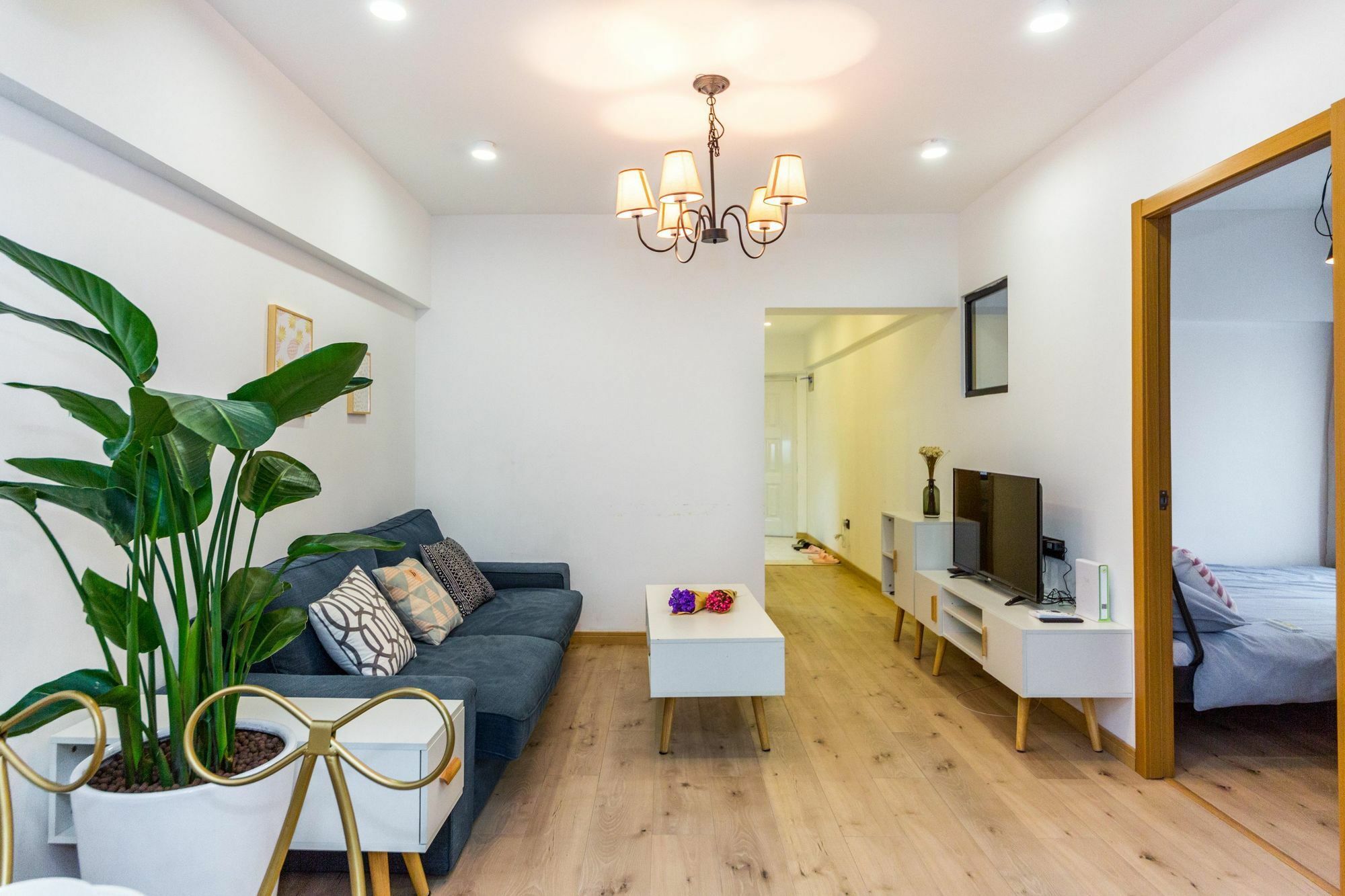 Henry'S Apartment - South Maoming Road เซี่ยงไฮ้ ภายนอก รูปภาพ